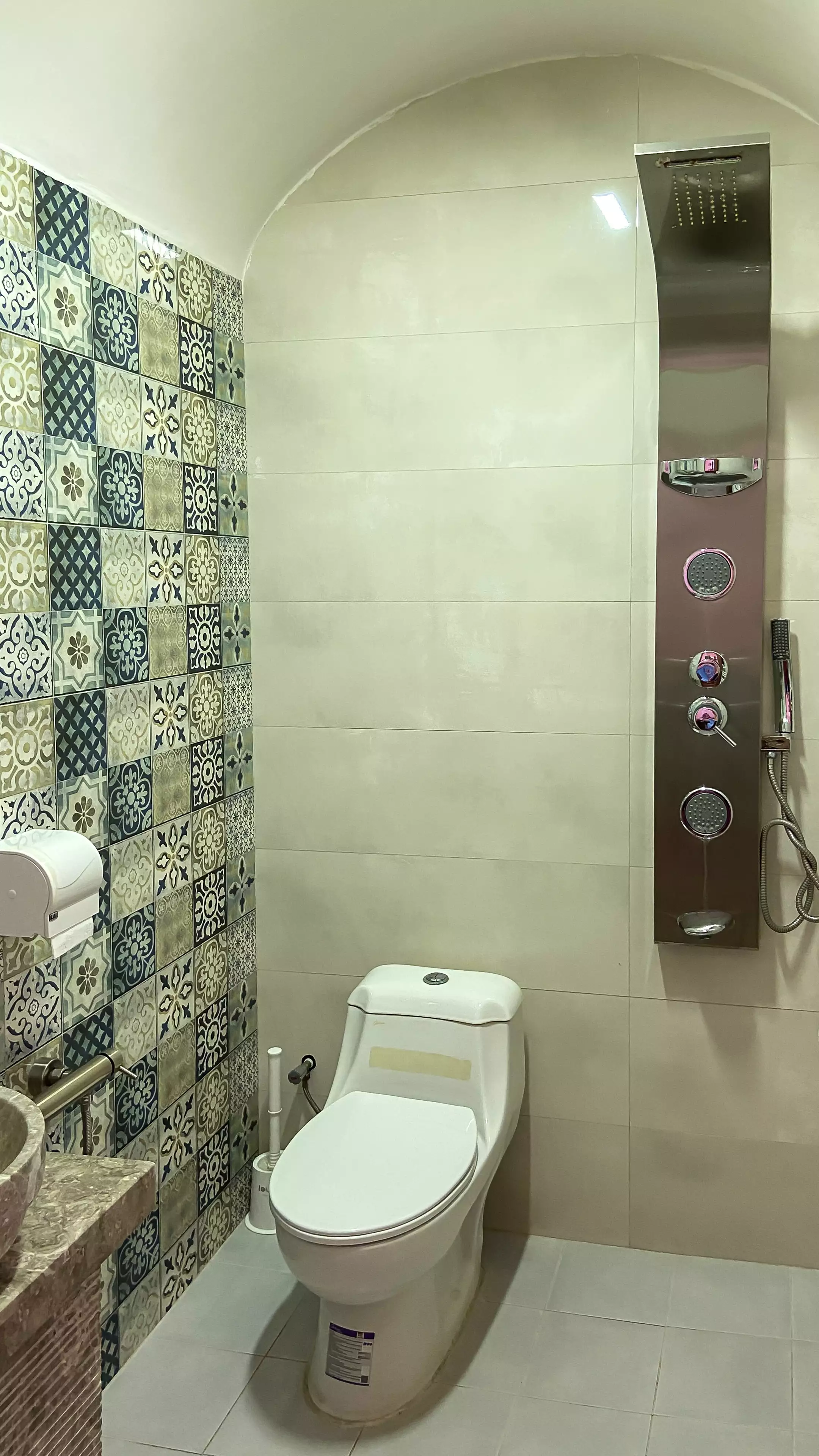 هتل عمارت سنگ پلوی کاشان